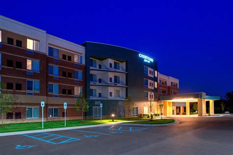 farmington hills michigan hotels|choice hotels farmington hills michigan.